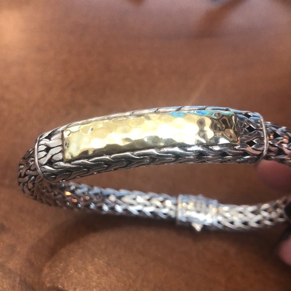 John Hardy Two Tone Palu Bracelet - Picture 5 of 7
